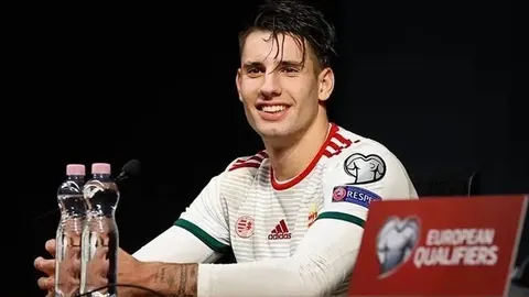 亚冬会女子短道速滑1500米预赛四分之一赛段